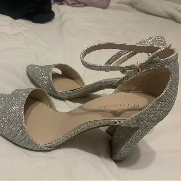 Heels - Picture 2 of 2